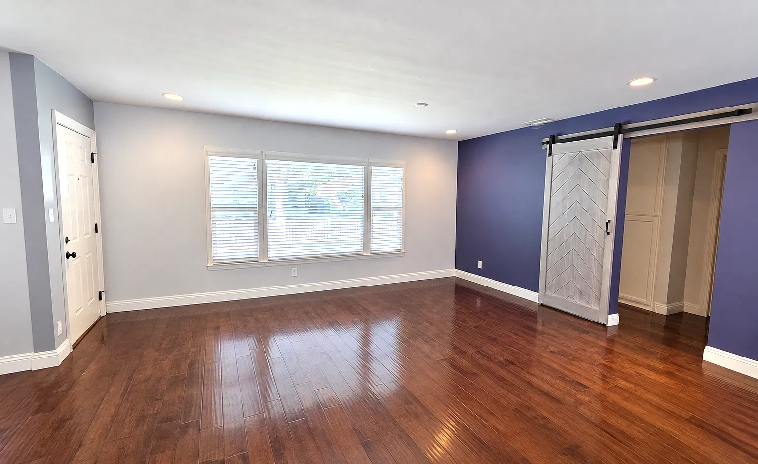 3 bed, 1615 sqft, $4,585 — Photo 2