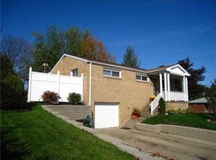 114 Green St, Houston, PA 15342