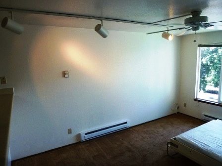 3rd image of 9474 Redmond Woodinville Rd NE #C302