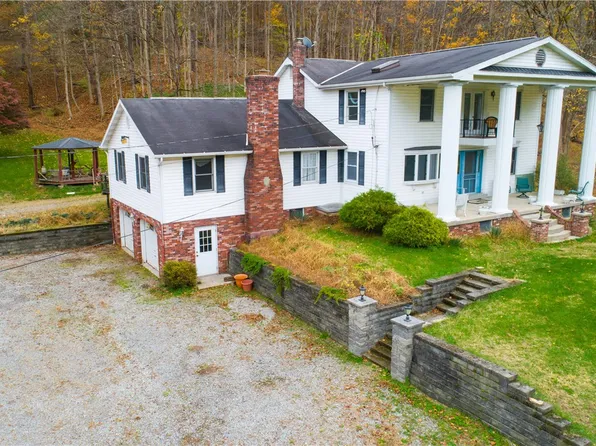 107 Cove Run Rd, Cheswick, PA 15024