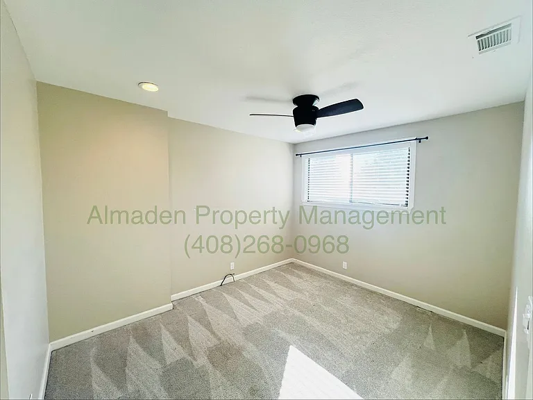 6598 Alleghany Ct — Photo 13