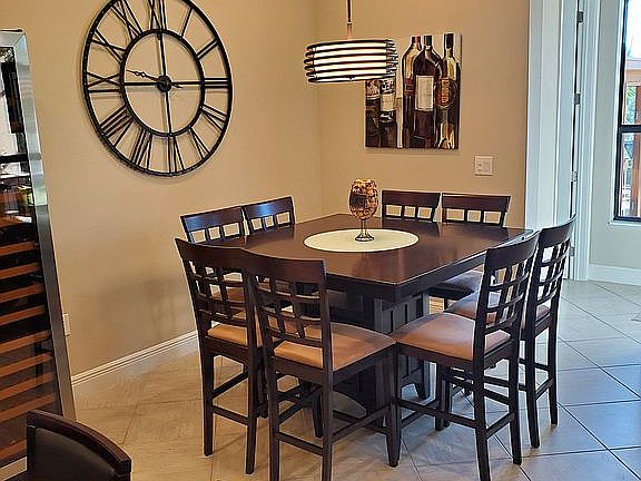 Large eating area