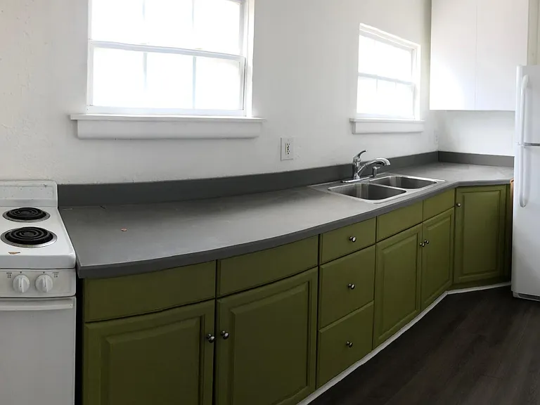 4634 N Florida Ave #1/2 — Photo 7