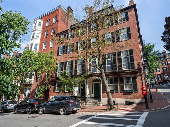 2nd image of 1 Chestnut St. #3B