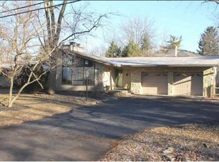 4066 Riverside Dr, Upper Arlington, OH 43220