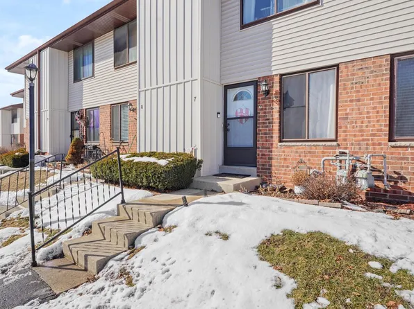 1429 Oakes ROAD #7, Mount Pleasant, WI 53406