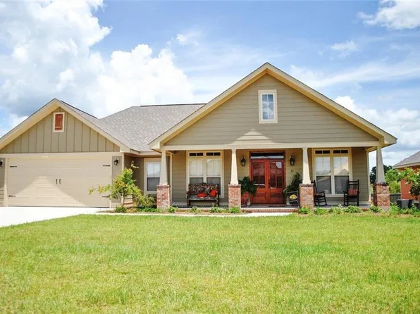 250 Lea Ln, Forsyth, IL 62535