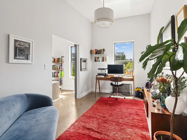 7 East 129th Street image 2 of 27