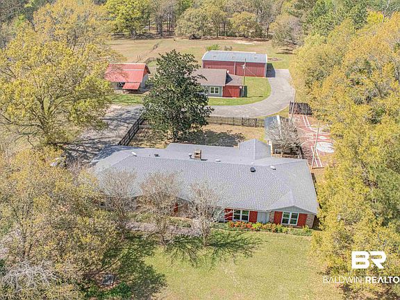 4th image of 43101 Brown Rd