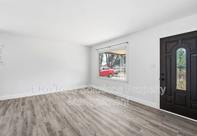 1265 Elderwood Ave — Photo 11