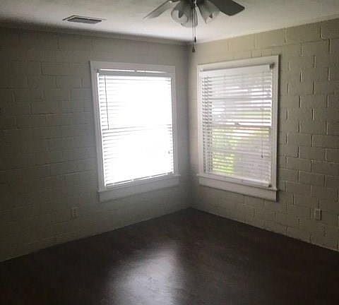 2nd image of 1606 E Polk Ave