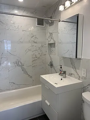 Rented by Compass | media 19