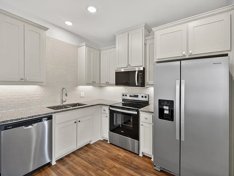 500 E Kimball St #1 — Photo 7