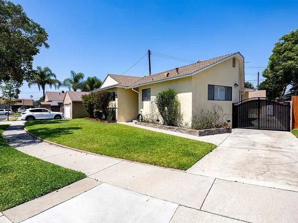 9321 Sideview Dr, Downey, CA 90240