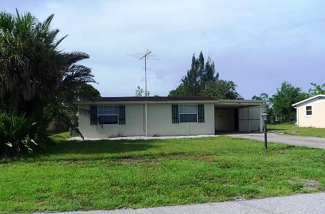 1st image of 1161 Edgemere Pl