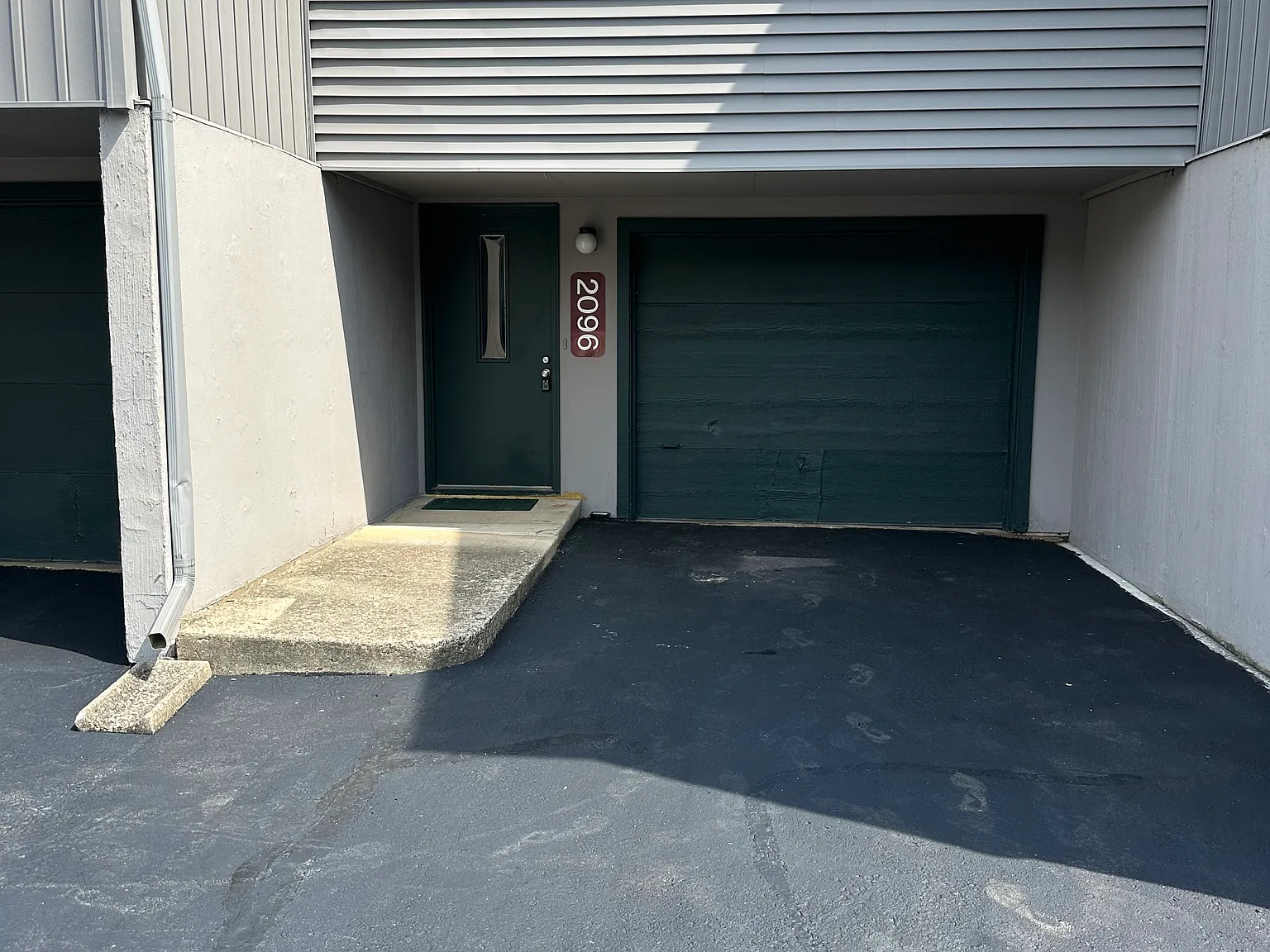 1 bed, 800 sqft, $1,465 — Photo 2