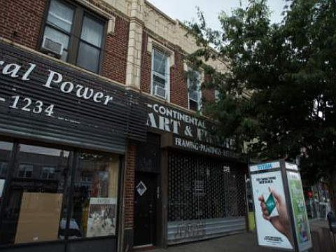 2nd image of 25510 Northern Blvd