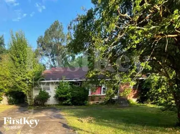 5663 Dorsey Dr, Forest Park, GA 30297