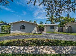 7661 NW 21st Ct, Sunrise, FL 33322