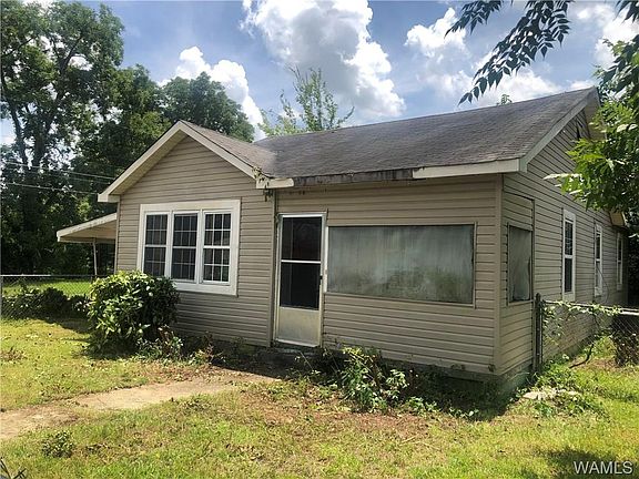3rd image of 2701 23rd St