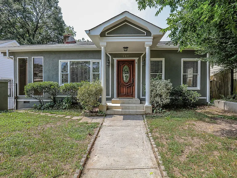 507 Boulevard Pl NE — Photo 26