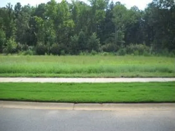 619 King St APT 110, Columbia, SC 29205