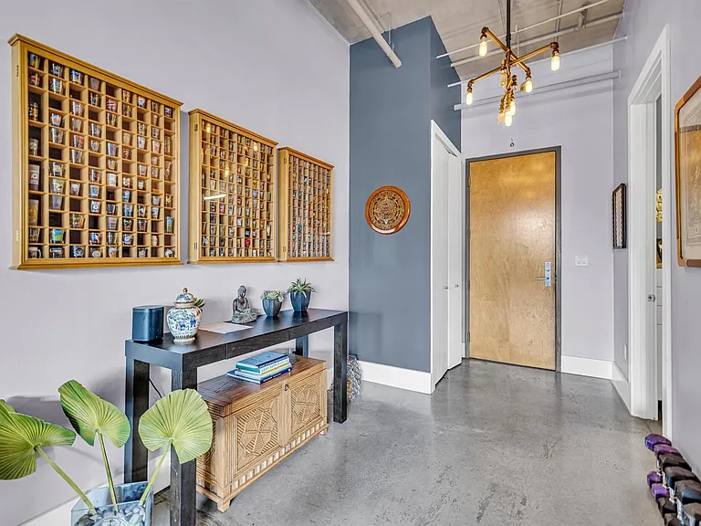 425 N Andrews Ave #303 — Photo 21