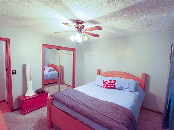 4th image of 2731 W Crawford Ave