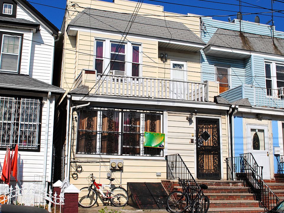 1st image of 10142 114th St