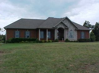 1333 Hadden Mill Rd, Elkton, KY 42220