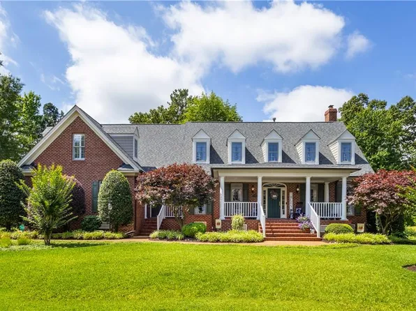 6206 E Shallowford Ct, Suffolk, VA 23435