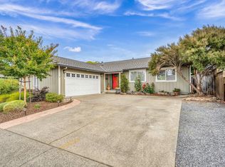 1528 Sunview Ct, Santa Rosa, CA 95401