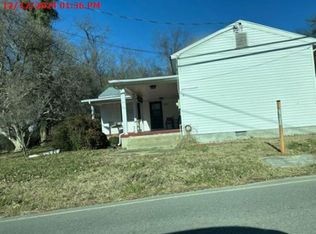 2400 Rutrough Rd, Roanoke, VA 24014