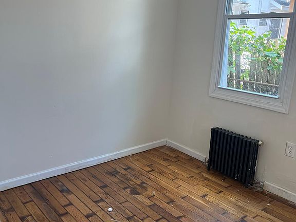 5th image of 2814 W 35th St #1B