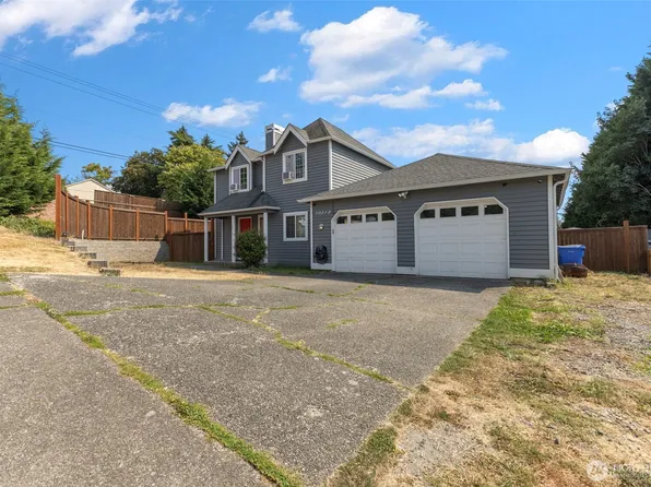 10319 SE 228th Street, Kent, WA 98031