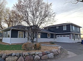 5600 Maple Heights Rd, Greenwood, MN 55331