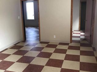 2805 S 7th St, Milwaukee, WI 53215