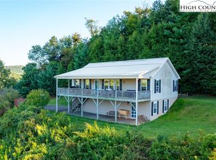 484 Meadow Ridge Dr, Jefferson, NC 28640