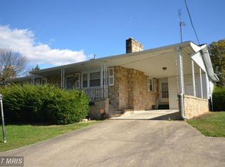 30 Pikeview Dr, Martinsburg, WV 25405