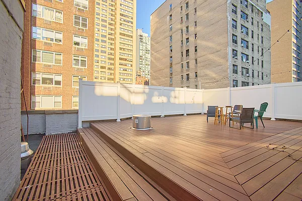 Rented by Living New York | media 40