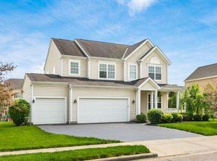 1883 Caplinger Dr, Grove City, OH 43123