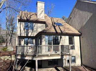 15 Niblick Ln, Grantham, NH 03753