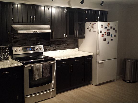 4th image of 50 Mason St