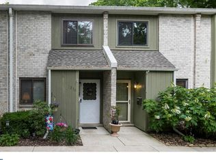 1210 Valley Dr, West Chester, PA 19382