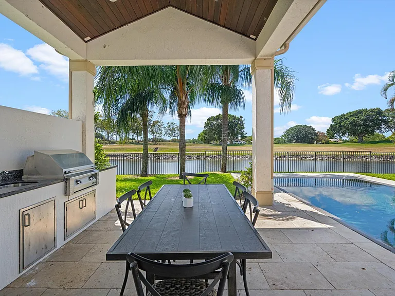 12200 Sunnydale Dr — Photo 37