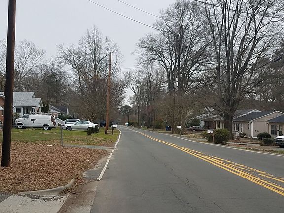 4th image of 1219 W Murray Ave