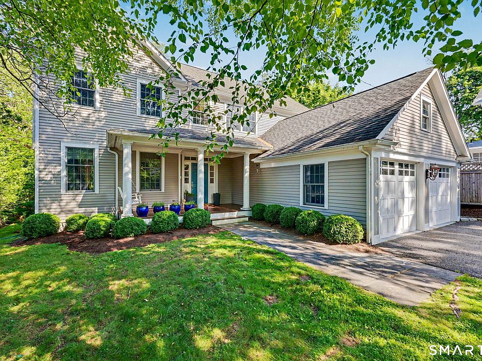 1st image of 4 Sickle Bar Ln