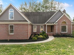 400 Sundown Rd, Knoxville, TN 37934