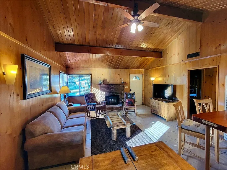 1132 W Aeroplane Blvd — Photo 8