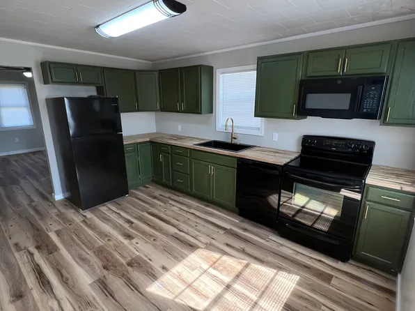 355 Wingo Cir, Trezevant, TN 38258